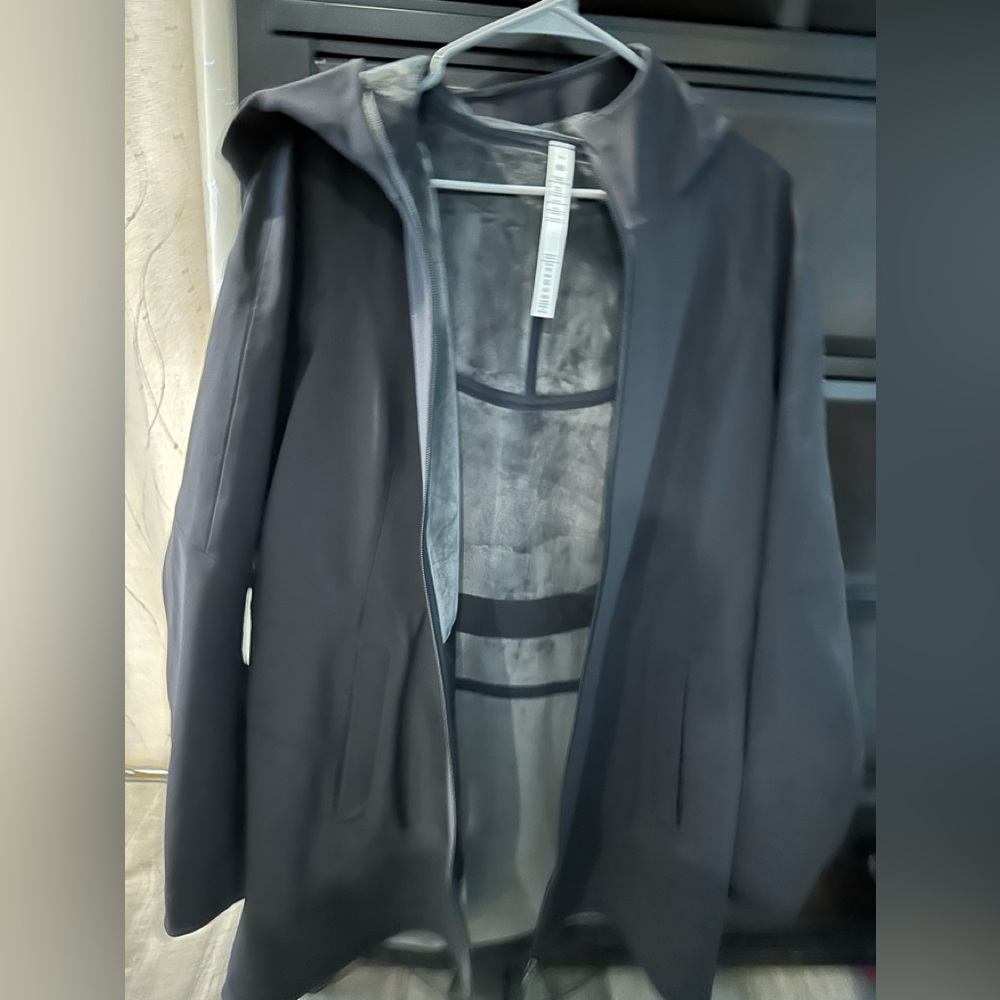 Lululemon repelshell rain jacket, black, size 14